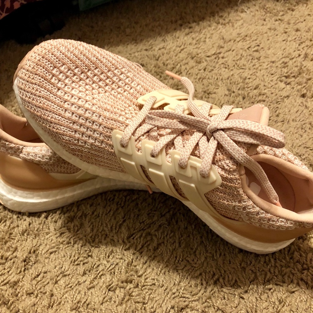 Adidas ultraboost 7.5 PERFECT CONDITION